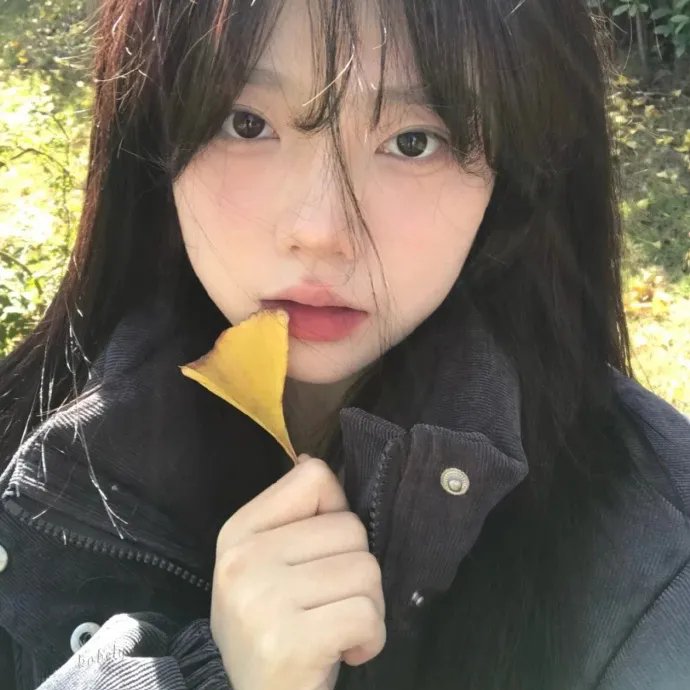 一个叫阿宝的男孩